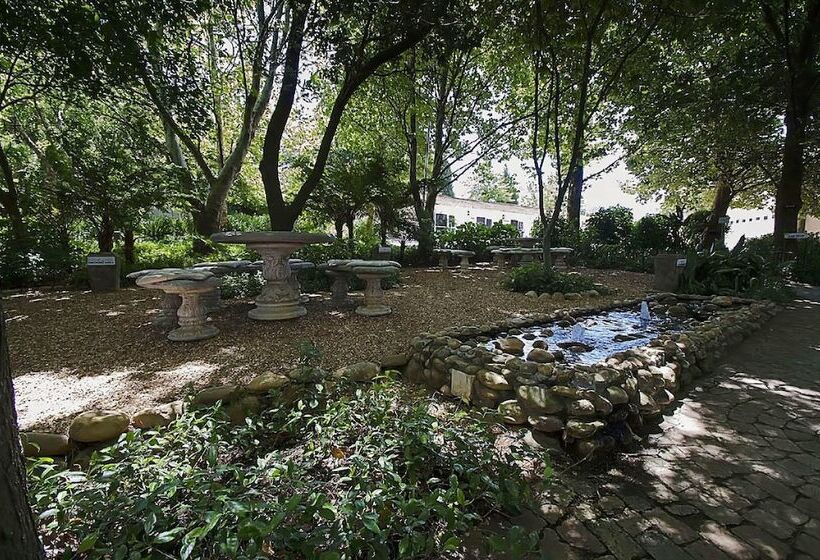 住宿加早餐  Clos Malverne Wine Estate