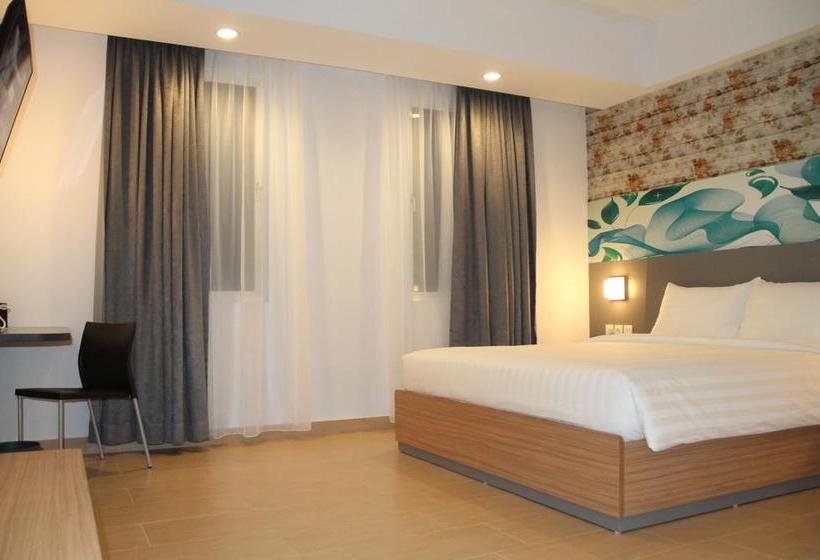 בית מלון כפרי Evo  Pekanbaru