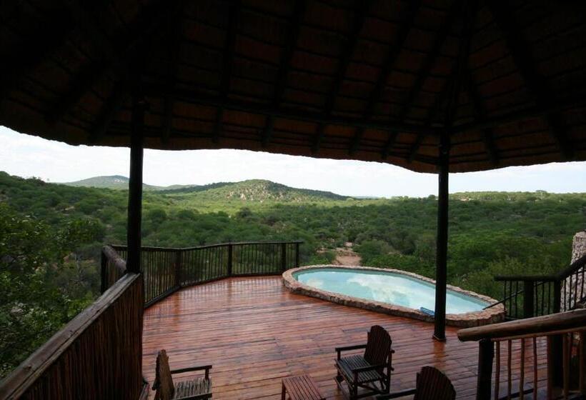 בית מלון כפרי Adansonia Eco Lodge