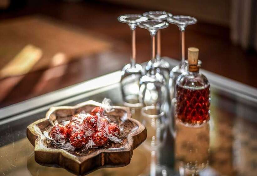 ホテル Bambuu Lakeside Lodge