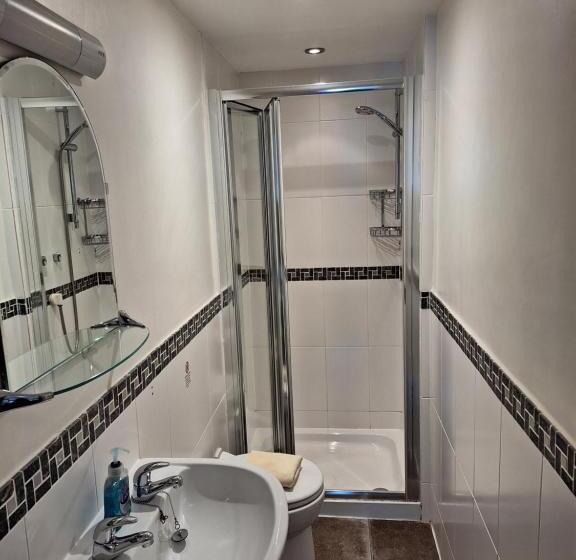 酒店 Ferndale Lodge