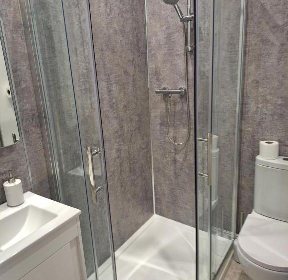 酒店 Ferndale Lodge