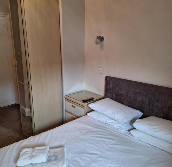 酒店 Ferndale Lodge