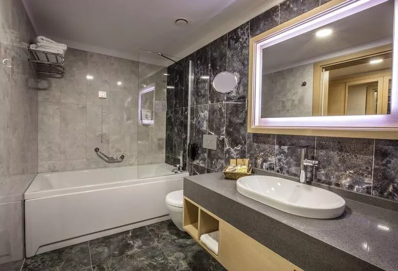 Hotelli Korumar Ephesus Beach & Spa Resort - Ultra All Inclusive