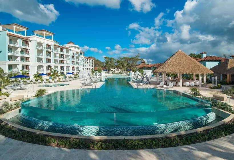 هتل Sandals Royal Barbados All Inclusive  Couples Only