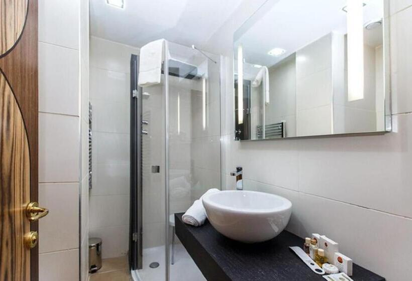 هتل Taghit Saoura