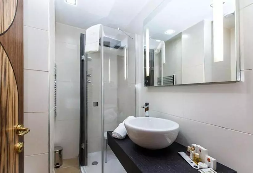 هتل Taghit Saoura