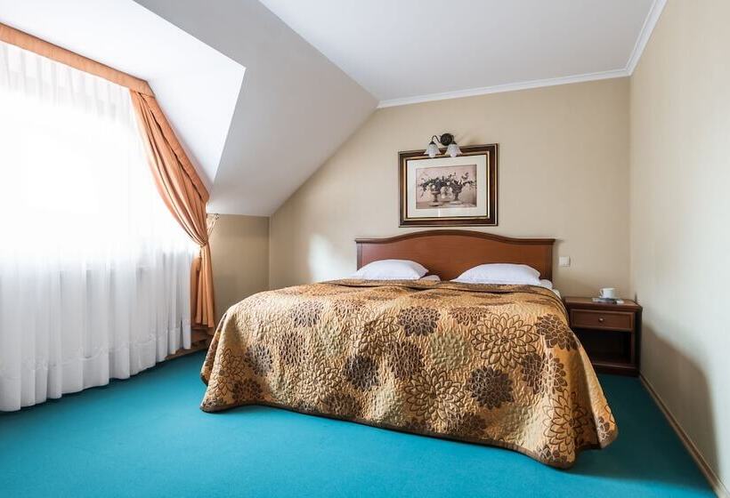 בית מלון כפרי Wersal