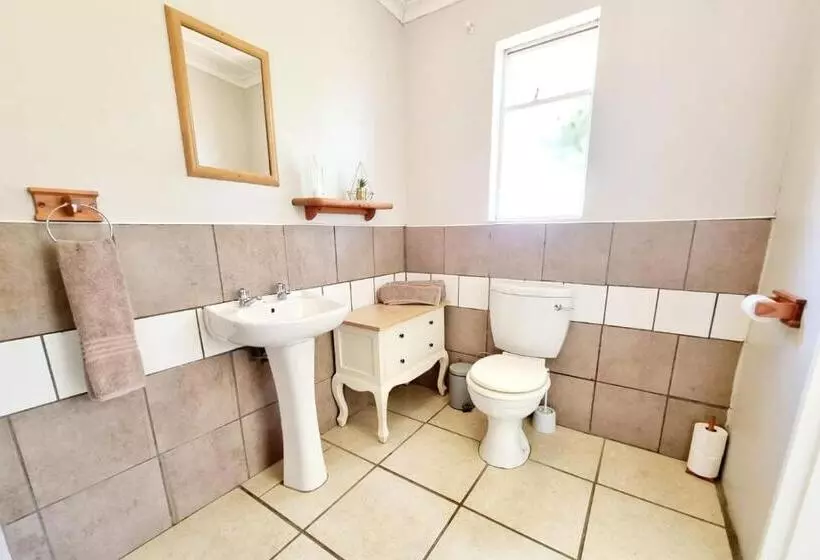 Kwetu Guest Farm