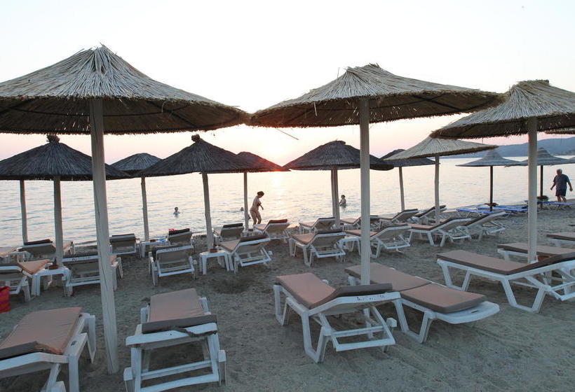 Meliton Inn Hotel & Suites By The Beach