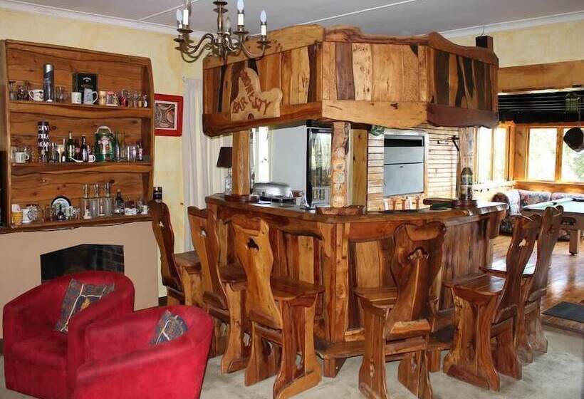 ペンション Sycamore Avenue Treehouses & Cottages Accommodation