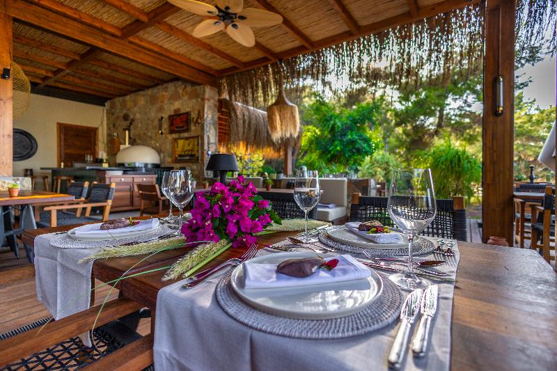 Отель Ada Capra