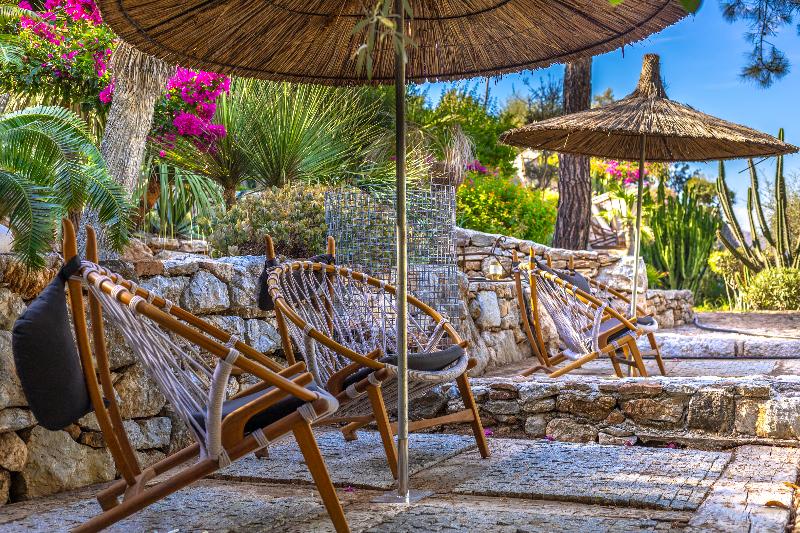 Отель Ada Capra