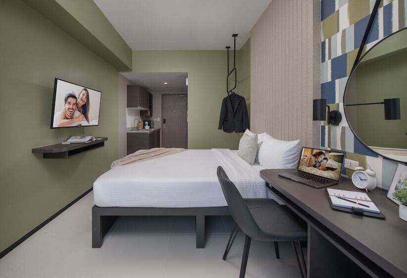 هتل The Suites At Torre Lorenzo Malate - Managed By The Ascott Limited