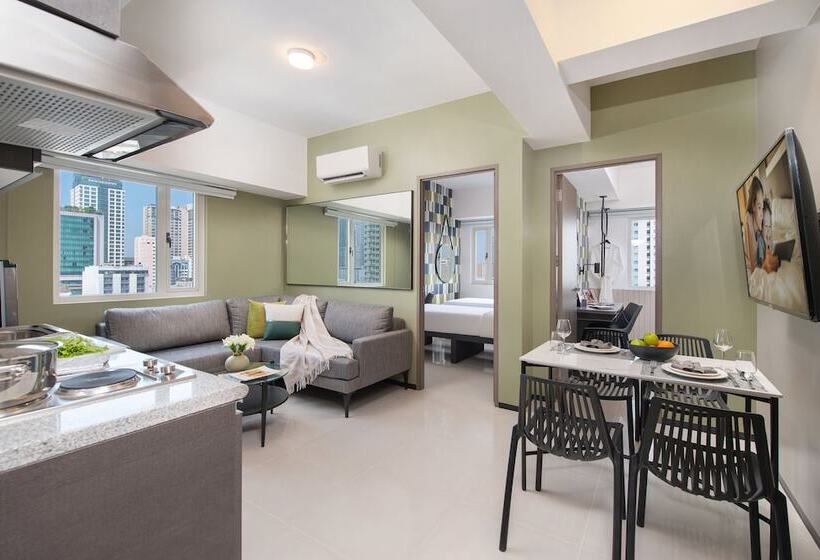 هتل The Suites At Torre Lorenzo Malate - Managed By The Ascott Limited