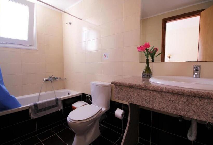 Ampavris Family Apartments