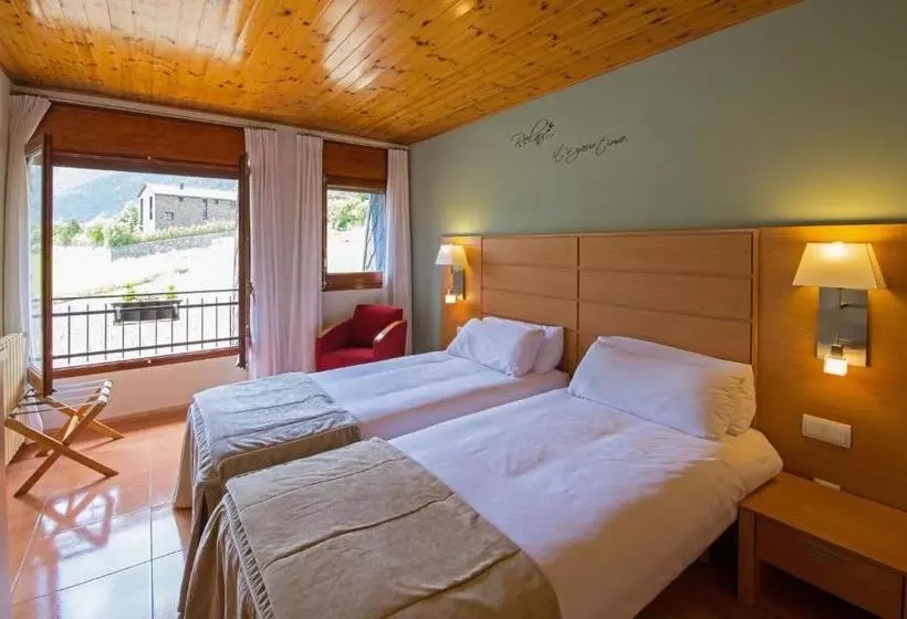 Pierre & Vacances Aparthotel La Tulipa