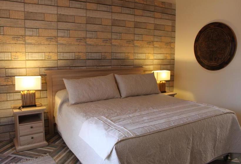 تختخواب و صبحانه Hard Road Atacama