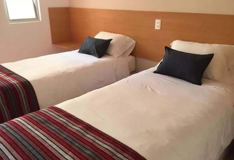 Check In Hotel