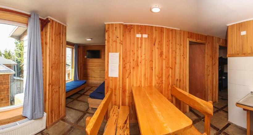 فندق فئة نجمة واحدة Faros Del Sur