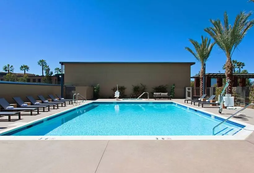 ホテル Courtyard By Marriott San Diego El Cajon