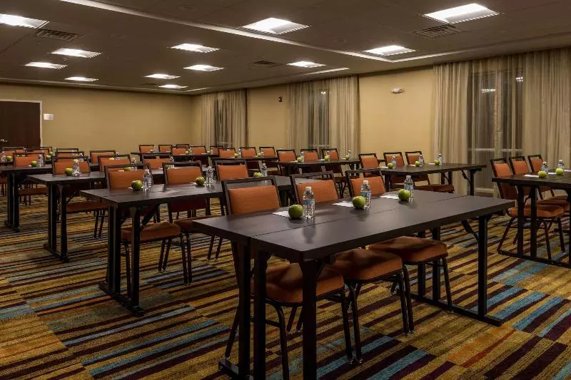 ホテル Fairfield Inn & Suites By Marriott Mobile Saraland