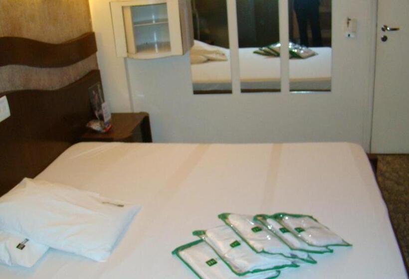 هتل Floresta Tucuruvi