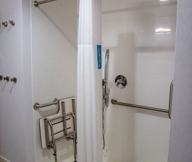 ホテル Hampton Inn Pontiac