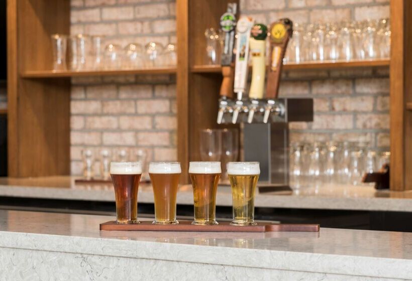 هتل Hyatt Place Ann Arbor