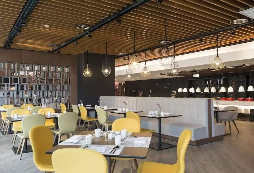 Hotelli Innside By Meliá Zhengzhou