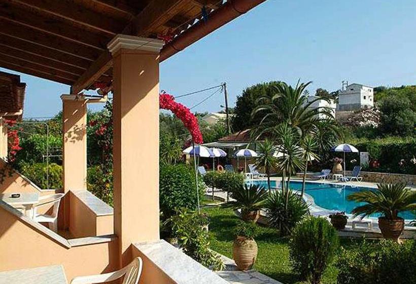 ホテル Mary Helen Apartments