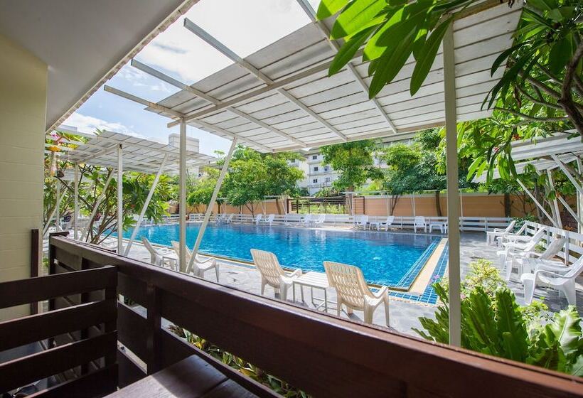 Hotel Pk Resort Pattaya