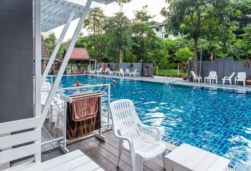 Hotel Pk Resort Pattaya