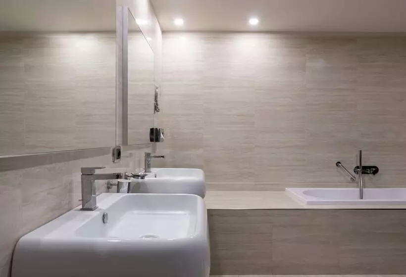 Radisson Blu Hotel N Djamena