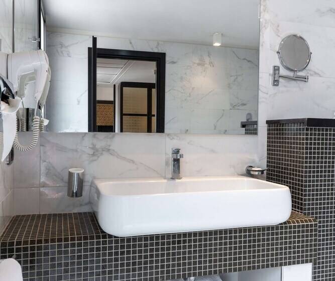 Radisson Blu Hotel N Djamena