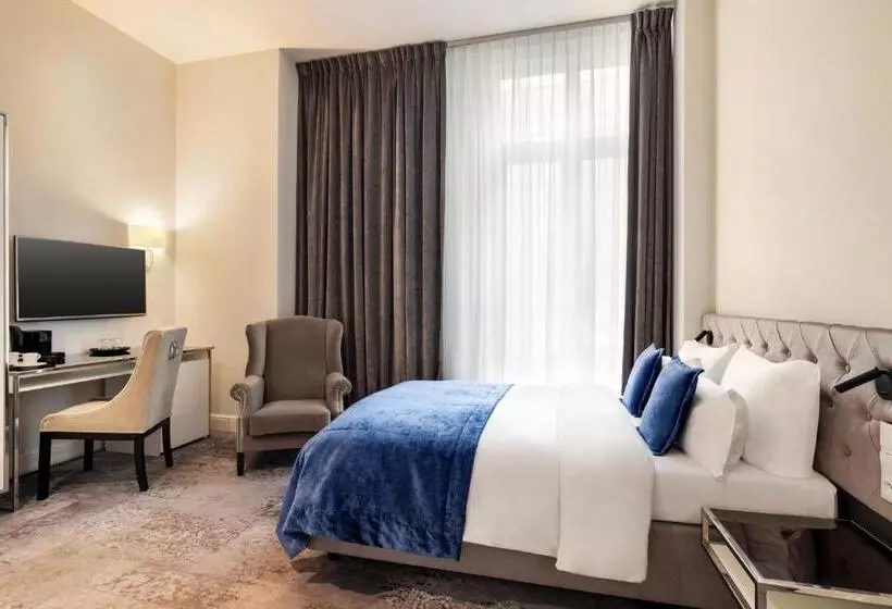 هتل Wyndham Grand Krakow Old Town