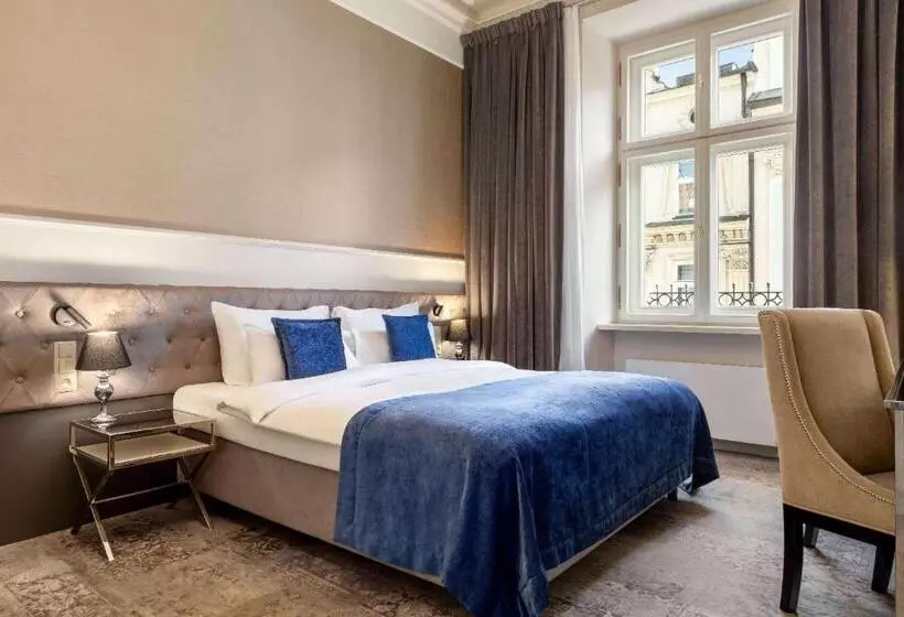 هتل Wyndham Grand Krakow Old Town