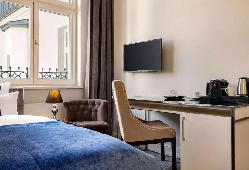 هتل Wyndham Grand Krakow Old Town