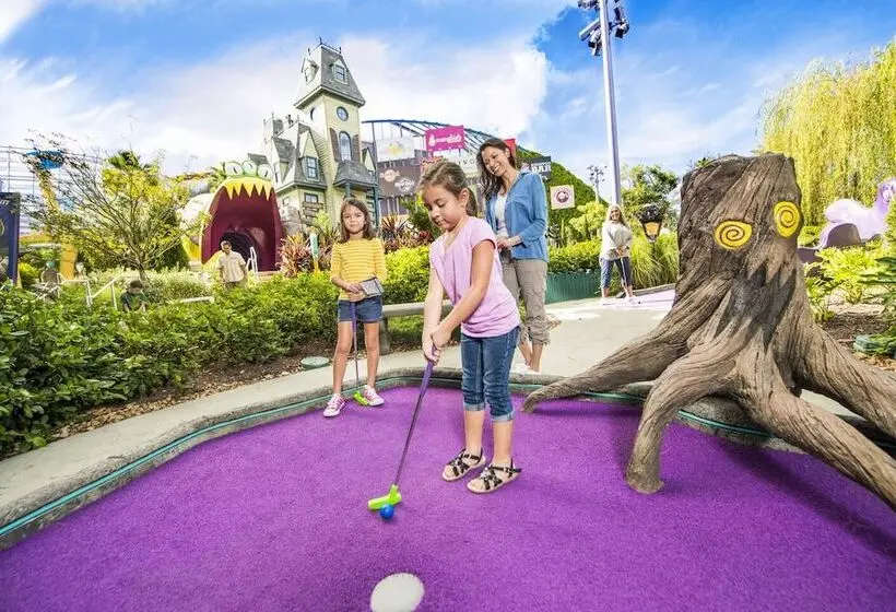 Hotelli Universal Aventura