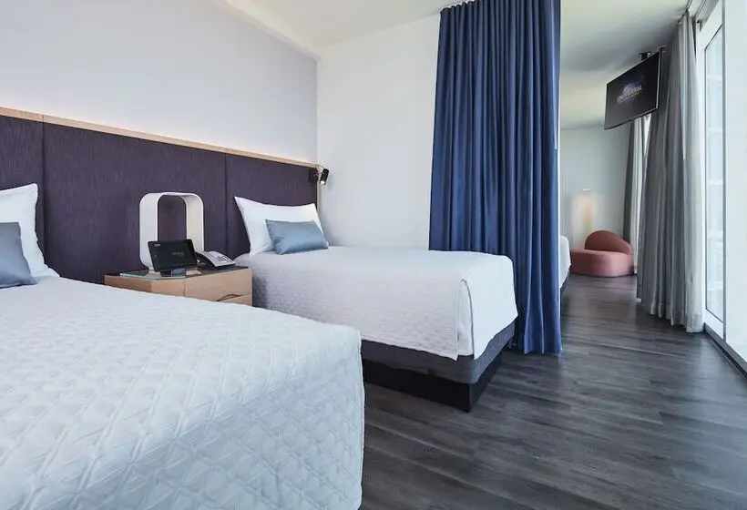 Hotelli Universal Aventura