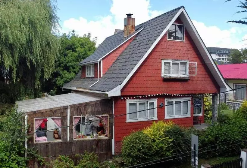 La Guapa Hostel