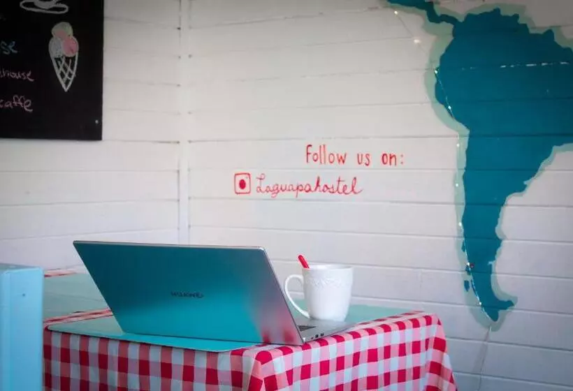 La Guapa Hostel