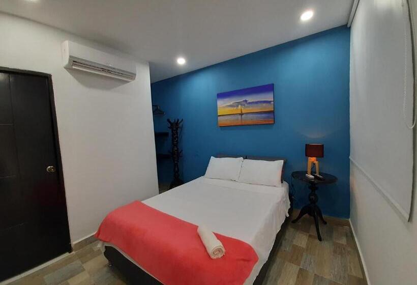 בית מלון כפרי Sunset Beach