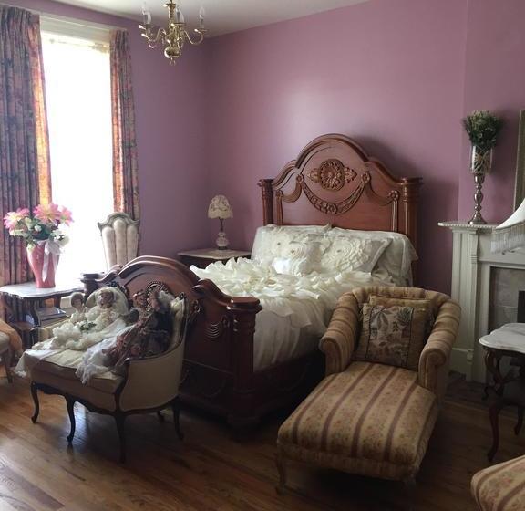 تختخواب و صبحانه 234 Winder St Inn