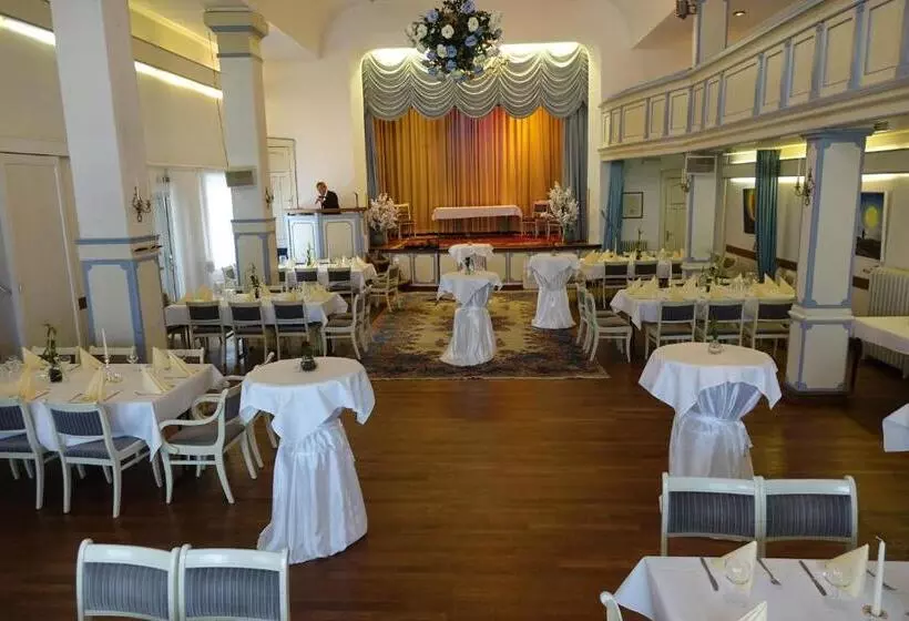 Hotelli Allmanns Kroog