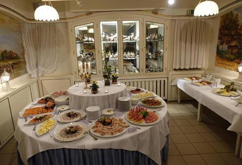 Отель Allmanns Kroog