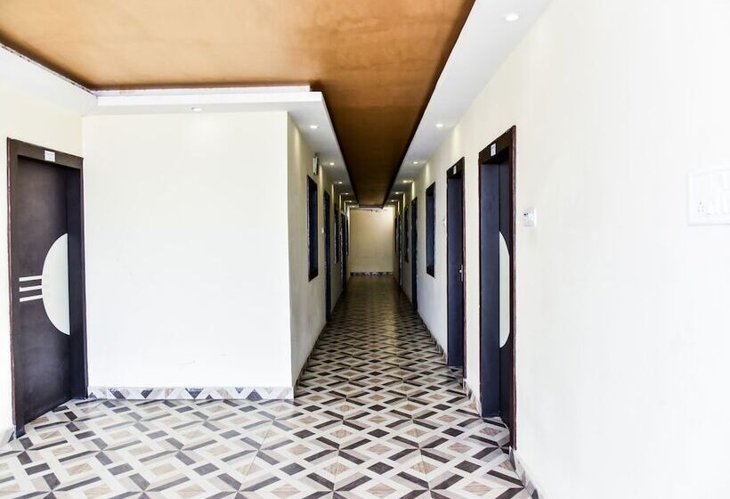 فندق Ashiana Farm