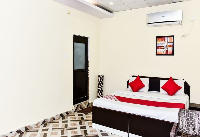 فندق Ashiana Farm