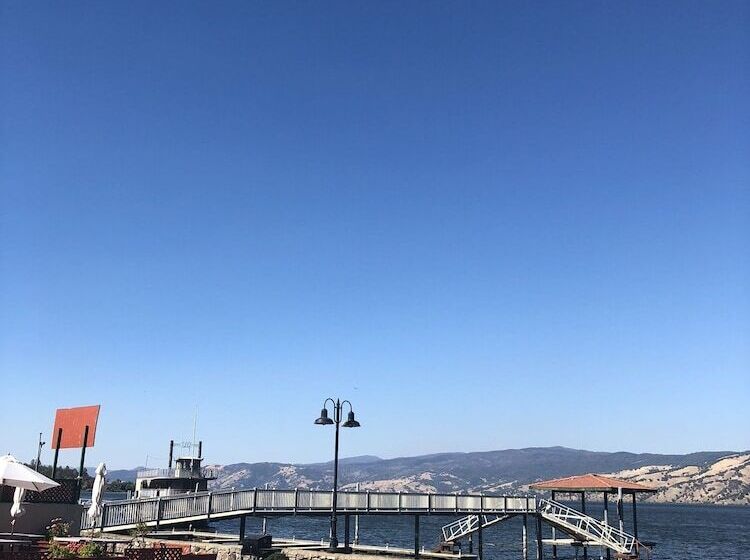 فندق Clear Lake Vista Resort