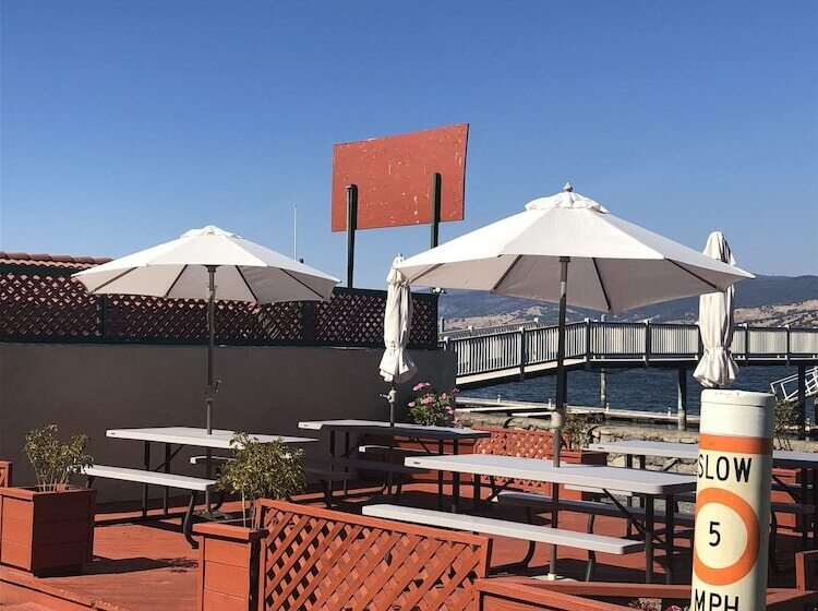 فندق Clear Lake Vista Resort